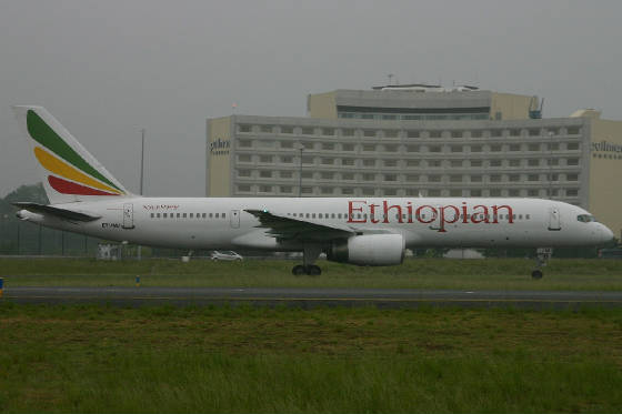 Ethiopian  B757  et amu  27-05-10