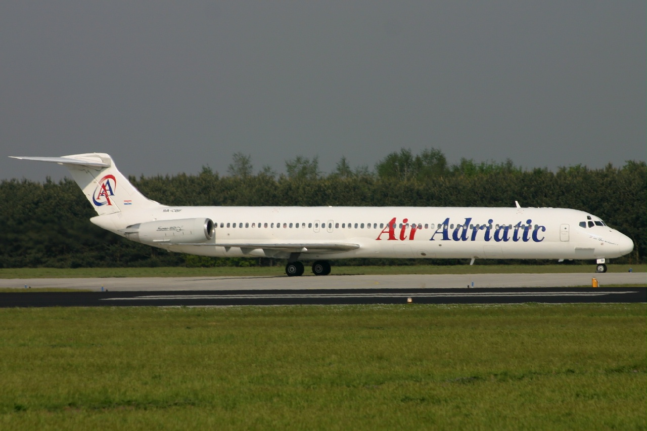 Air Adriatic  MD80  9a cbf  10-05-06
