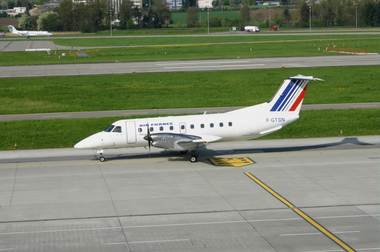 Air France  Embr. f gtsn  01-05-06