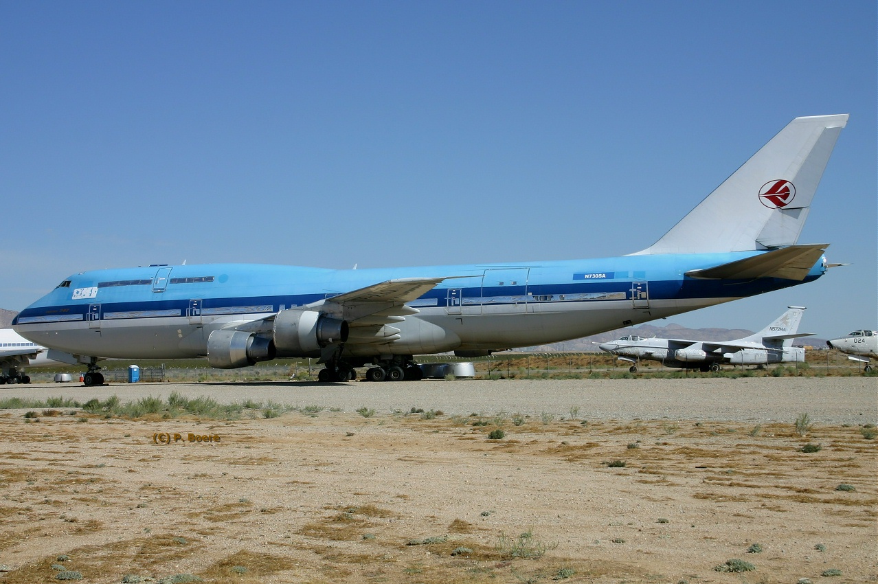 (ex-)KLM  B743 n730sa  19-09-05