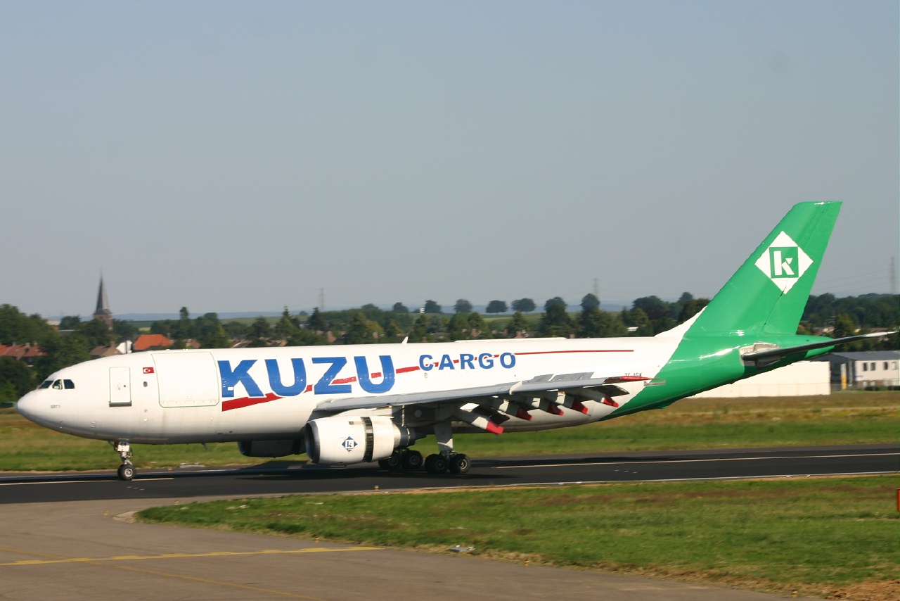 Kuzu cargo A300 tc agk 02-07-06