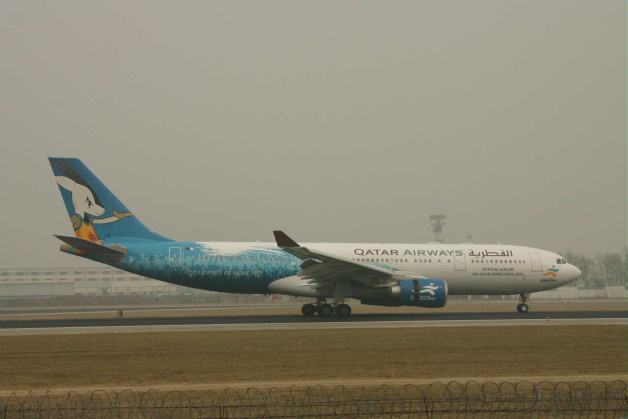 Qatar airw  A330  A7 acg  22-03-07
